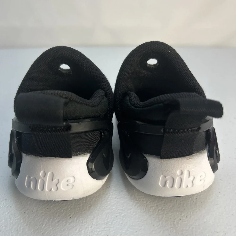 Nike Dynamo Go TD Black White Toddler‎ Slip On Sneakers DH3438-001 Size 5C